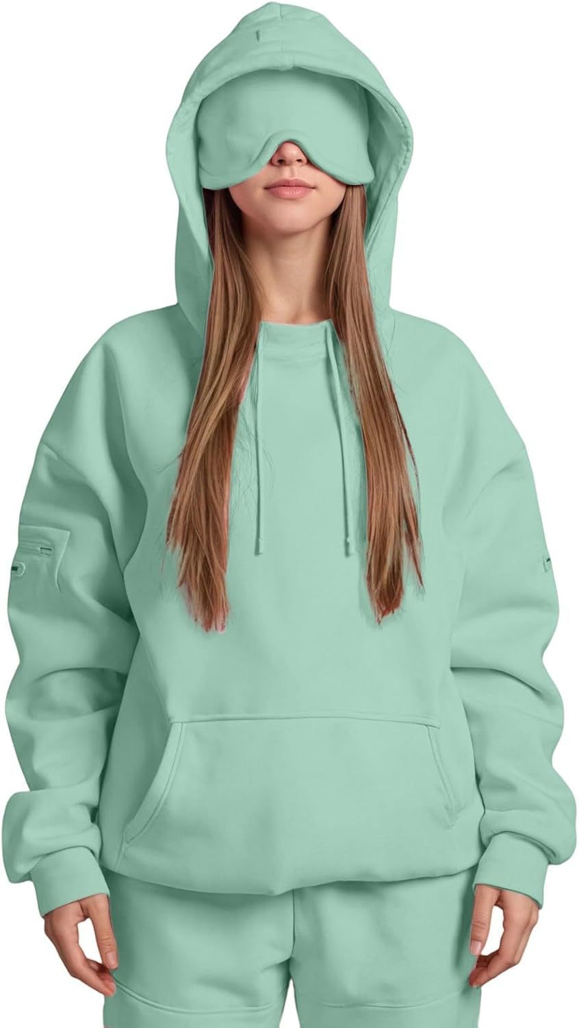 DreamSnug™ – Oversized Hoodie Set with Matching Eye Mask